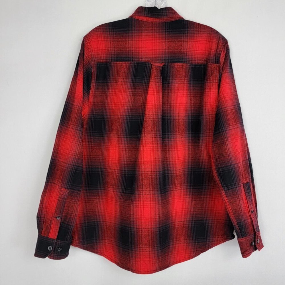 Woolrich Flannel Shirt Mens Medium Red Black Shadow Plaid Cotton Button Up - Picture 2 of 15